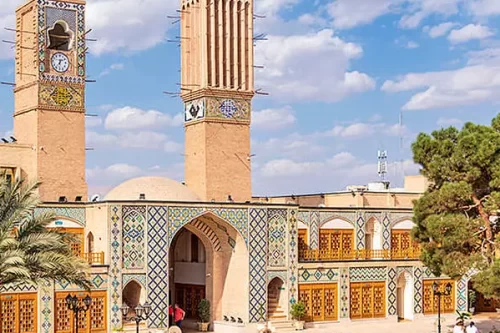 هتل کاروانسرای وکیل (کاروانیکا) کرمان