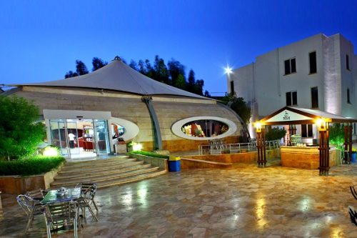 هتل تعطیلات کیش