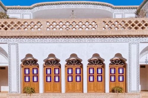 اقامتگاه سنتی صباغیان کاشان