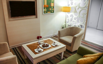 Tehran-Hovezeh-54