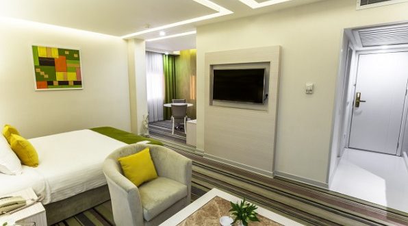 Tehran-Hovezeh-71