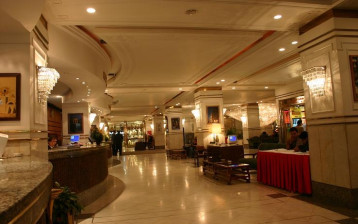 Tehran-Laleh-18